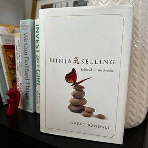 Barnes & Noble Ninja Selling Book - White Cover